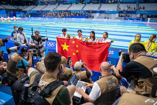 他在等待机